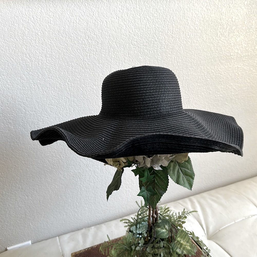 Large Floppy Hat - image 3